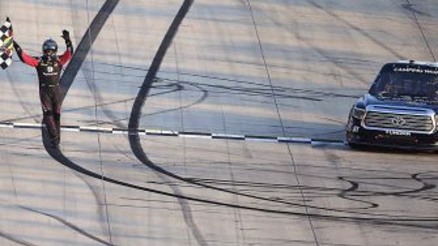 get-out-the-broom-kyle-busch-aims-for-rare-weekend-sweep